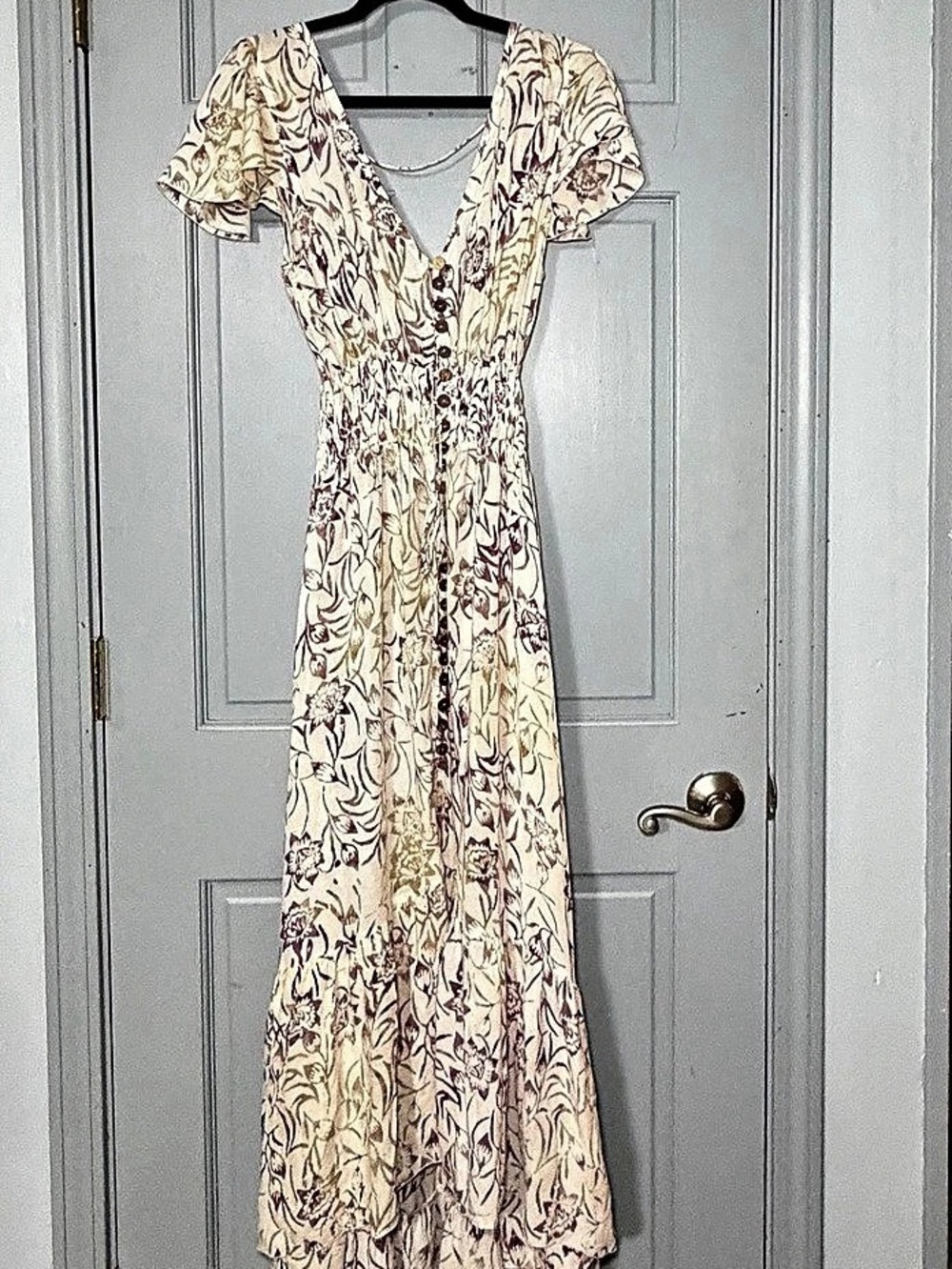 Tiare Hawaii Floral Maxi Dress in Cream & Purple Size Medium